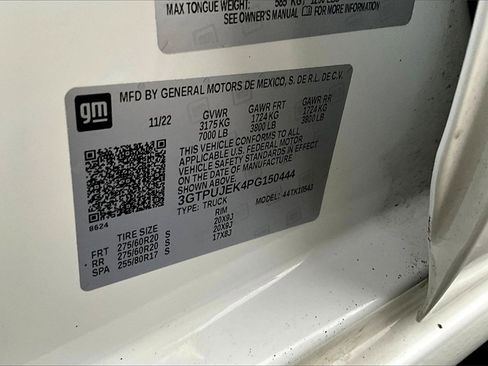 Used 2023 GMC Sierra 1500 Elevation image 36