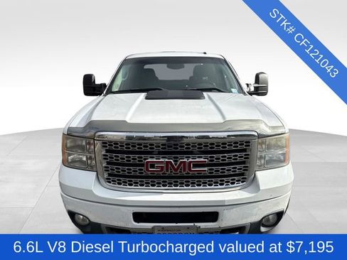 Used 2012 GMC Sierra 2500 Denali image 2