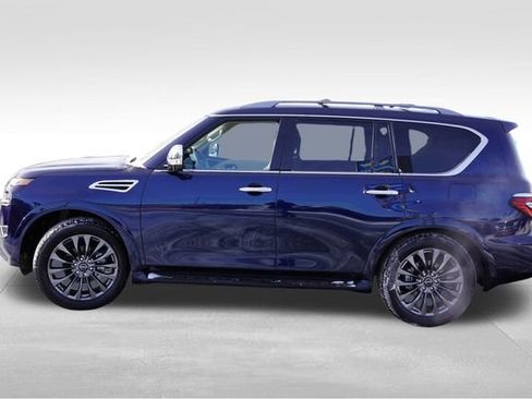 Used 2024 Nissan Armada Platinum w/ Cargo Package image 9