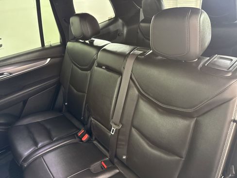 Used 2024 Cadillac XT6 Luxury w/ LPO, Floor Liner Package image 21