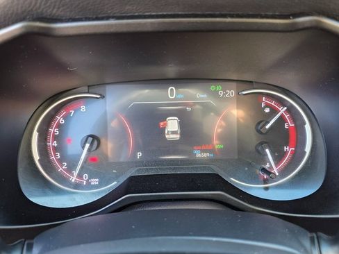 Used 2019 Toyota RAV4 Adventure image 22