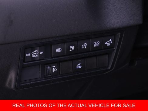 Used 2024 Toyota Tundra Limited w/ Power Package AWD/4WD image 15