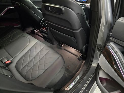 Used 2025 BMW X6 xDrive40i image 34