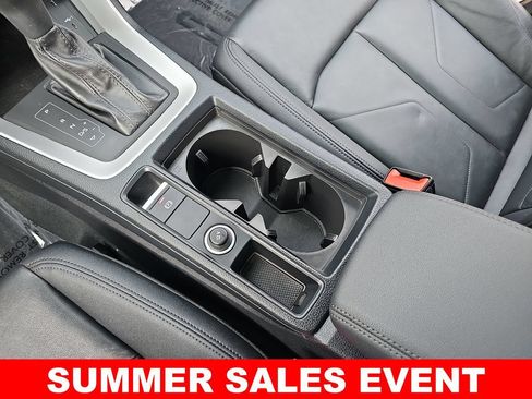 Used 2025 Audi Q3 2.0T Premium AWD/4WD image 23