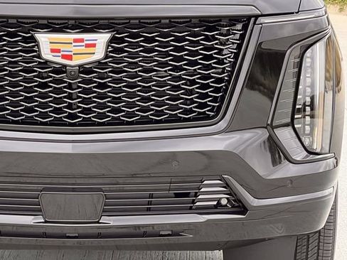 Certified 2026 Cadillac Escalade Platinum Sport image 11