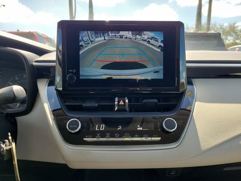 Used 2023 Toyota Corolla LE image 27