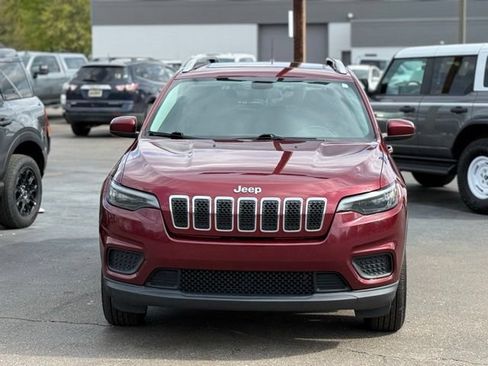 Used 2020 Jeep Cherokee Latitude w/ Cold Weather Group AWD/4WD image 32