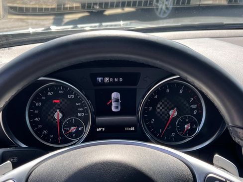 Used 2019 Mercedes-Benz SLC 300 image 22