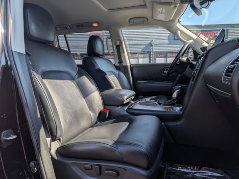 Used 2023 Nissan Armada SL AWD/4WD image 7