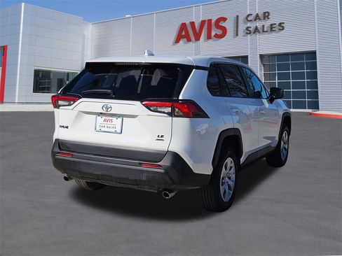 Used 2024 Toyota RAV4 LE image 6