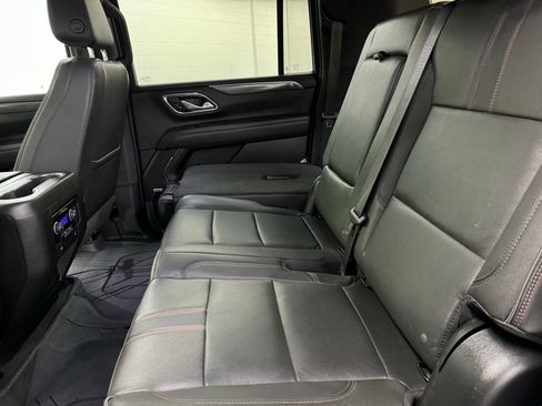 Used 2023 Chevrolet Suburban RST image 28