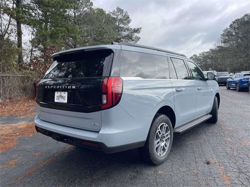 New 2025 Ford Expedition Max Active image 3