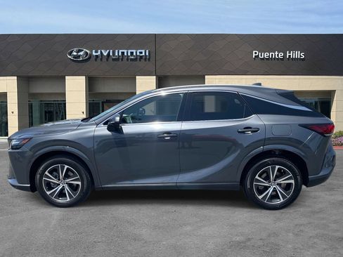 Used 2024 Lexus RX 350 Premium w/ Convenience Package FWD image 3
