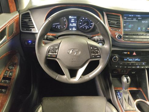 Used 2018 Hyundai Tucson Limited w/ Ultimate Package 02 FWD image 22