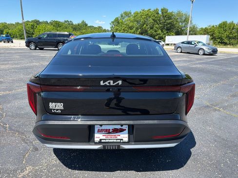 Used 2025 Kia K4 FWD image 7