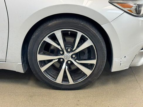 Used 2016 Nissan Maxima 3.5 SL image 4