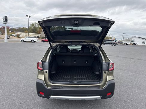 Certified 2025 Subaru Outback Limited image 16