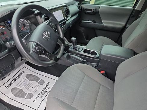 Certified 2023 Toyota Tacoma SR AWD/4WD image 11