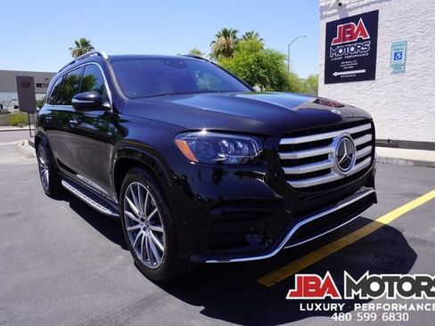 Used 2024 Mercedes-Benz GLS 580 4MATIC image 57