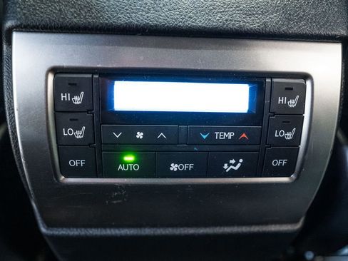 Used 2022 Lexus GX 460 Premium w/ Premium Plus Package image 36