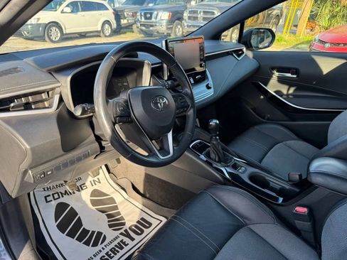 Used 2021 Toyota Corolla XSE image 10