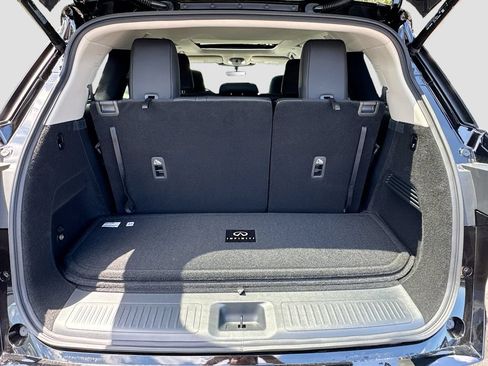 Used 2027 INFINITI QX60 Pure w/ Cargo Package FWD image 28