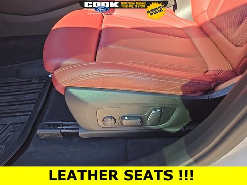 Used 2024 BMW X3 sDrive30i w/ Convenience Package image 5