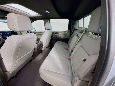 Used 2024 Chevrolet Silverado 1500 RST image 24