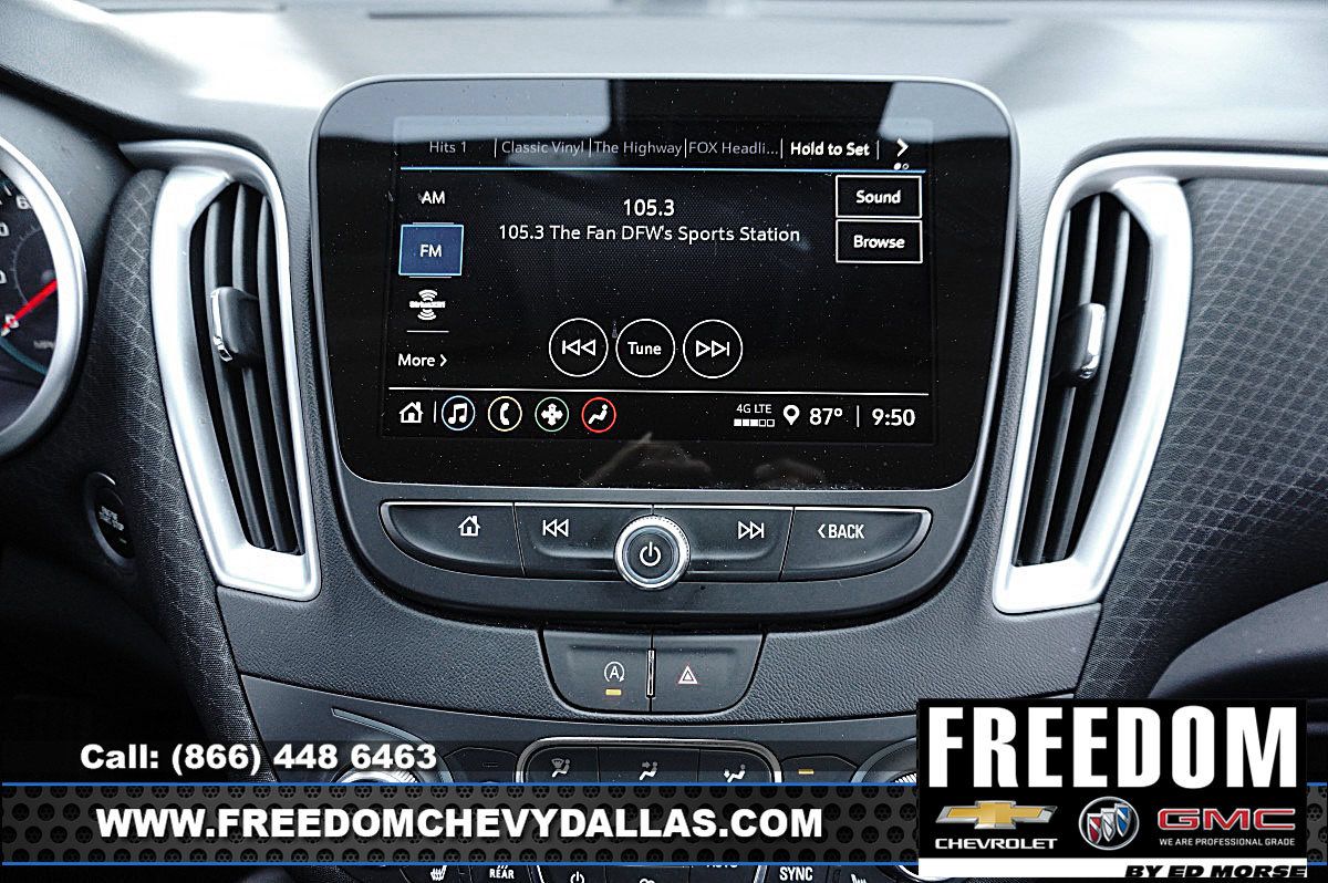 Certified 2025 Chevrolet Malibu LT FWD image 16