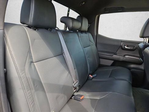 Used 2021 Toyota Tacoma TRD Sport w/ TRD Premium Sport Package image 20