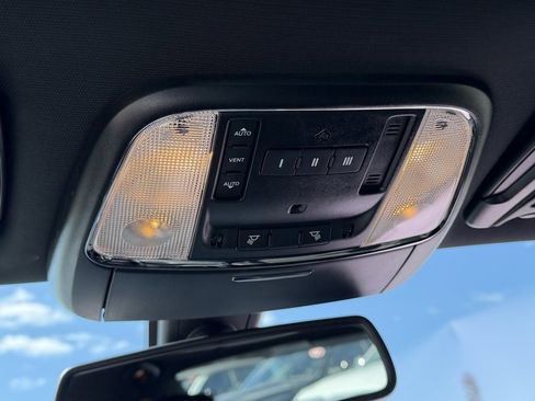 Used 2023 Dodge Charger R/T w/ Daytona Edition Group image 28