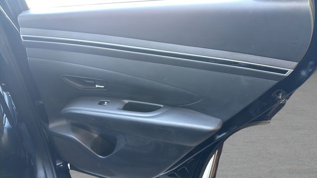 Used 2022 Hyundai Tucson SE FWD image 30
