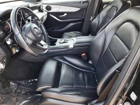 Used 2019 Mercedes-Benz GLC 300 image 16