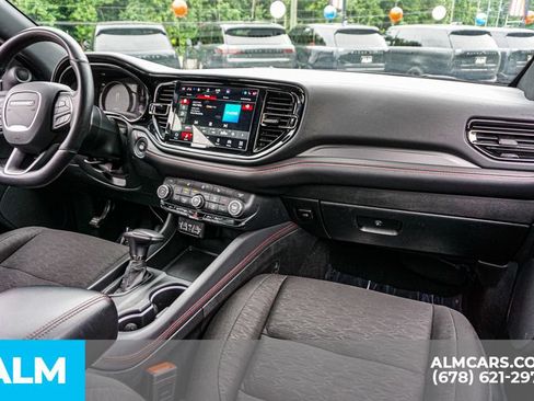 Used 2025 Dodge Durango GT RWD image 27