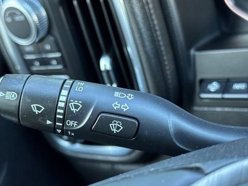 Used 2023 GMC Sierra 2500 Denali w/ Denali Ultimate Package image 38