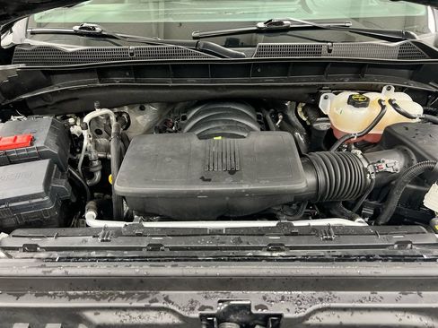 Used 2025 GMC Sierra 1500 SLT AWD/4WD image 24