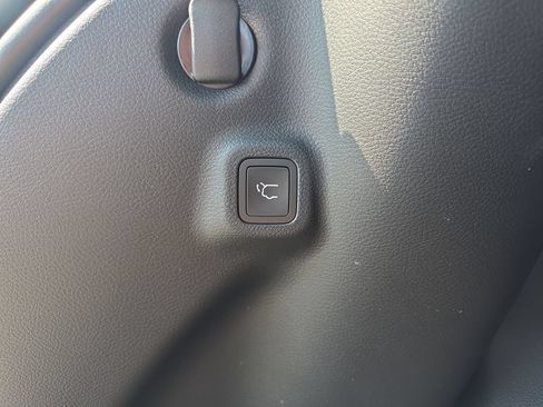 New 2026 Jeep Compass Limited AWD/4WD image 13