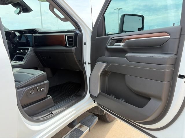 Used 2024 GMC Sierra 2500 Denali w/ Denali Reserve Package AWD/4WD image 54