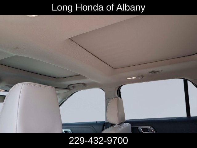Used 2019 Ford Explorer Platinum AWD/4WD image 21