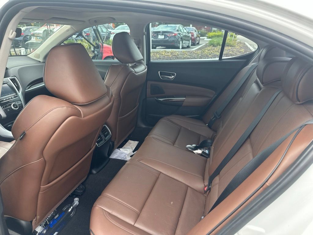 Used 2020 Acura TLX w/ Technology Package FWD image 12