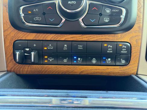 Certified 2018 RAM 1500 Laramie Longhorn AWD/4WD image 19