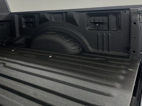 Used 2019 Ford F250 Lariat w/ Chrome Package image 35