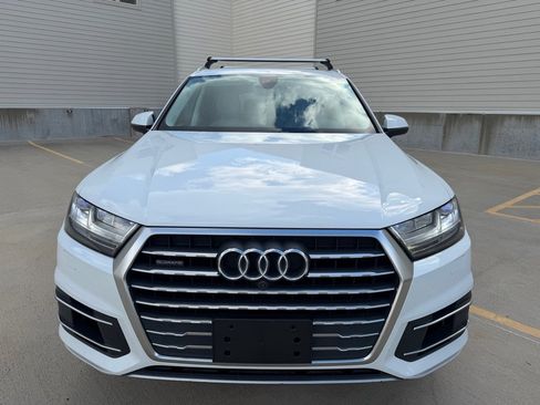Used 2018 Audi Q7 3.0T Premium Plus w/ Premium Plus Package AWD/4WD image 8