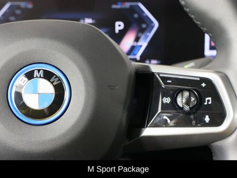 Used 2024 BMW i5 eDrive40i w/ M Sport Package image 10
