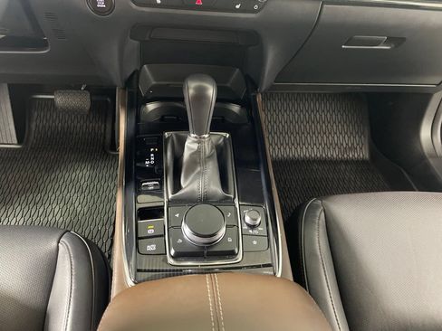 Certified 2025 MAZDA CX-30 AWD 2.5 S w/ Premium Package image 17