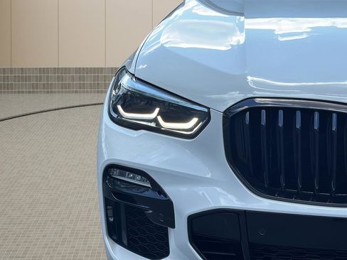 Used 2021 BMW X5 sDrive40i w/ M Sport Package RWD image 44