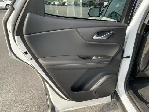 Used 2024 Chevrolet Blazer LT FWD image 50