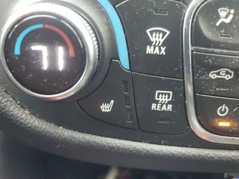 Used 2020 Chevrolet Equinox Premier w/ Premier Redline Edition image 20