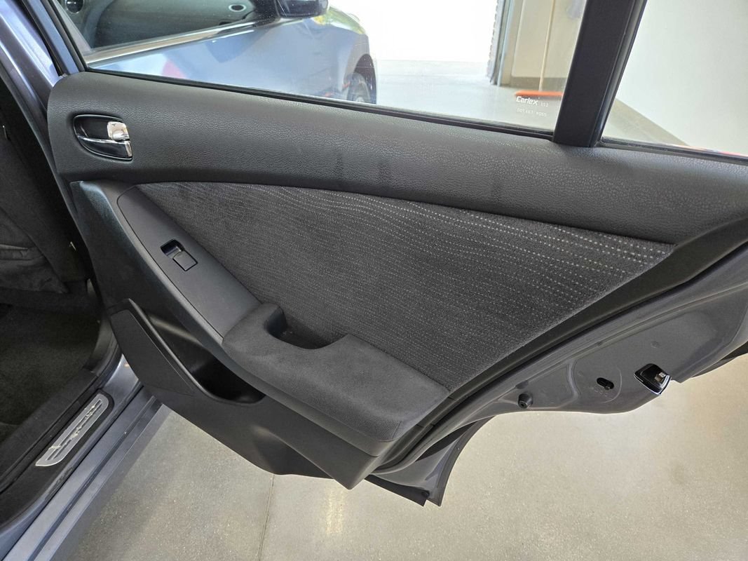 Used 2010 Nissan Altima 2.5 S w/ Convenience Plus Pkg FWD image 26