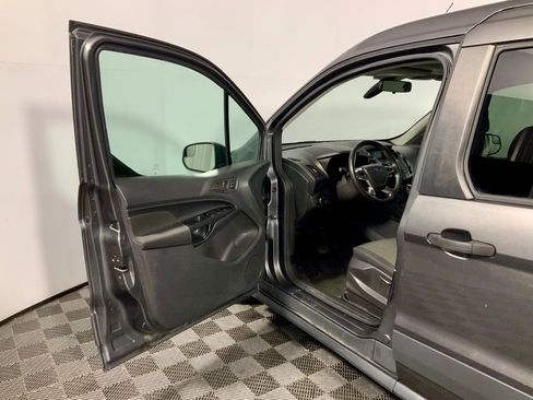 Used 2018 Ford Transit Connect XL FWD image 19